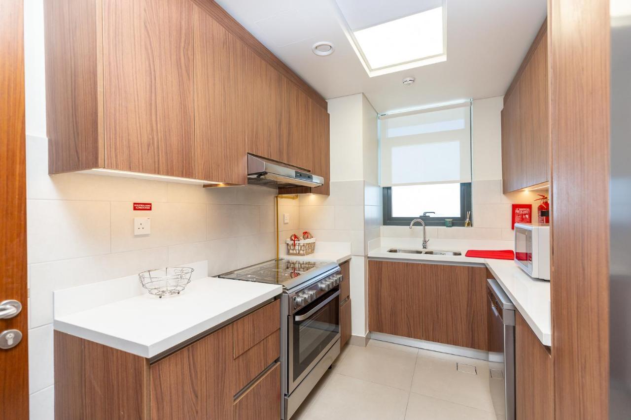 Apartment Amazing Deal! Stunning 3br With Huge Terrace - Jvt *