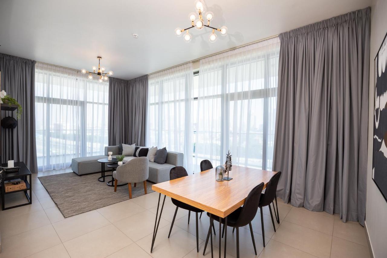Amazing Deal! Stunning 3br With Huge Terrace - Jvt Дубай